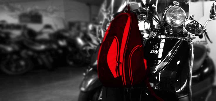 Sonstige Kleidung / Rucksäcke