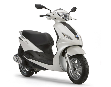 Erstazteile Piaggio New Fly 4-Takt 4V (45 km/h Version) Weiß 566