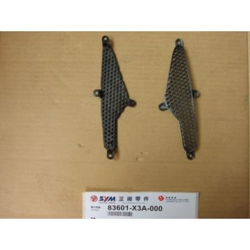 L. Körperbedeckung garniert Sym Original