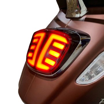 Rücklicht LED Vespa Primavera/Sprint 2018→ Tetris smoke