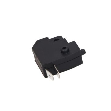 BremslichtschalterUniversal China GY6, Kymco und SYM 4-Takt links