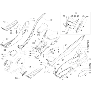 Mittelabdeckung - Fußstütze Piaggio MP3 500 LT Sport 2014-2016